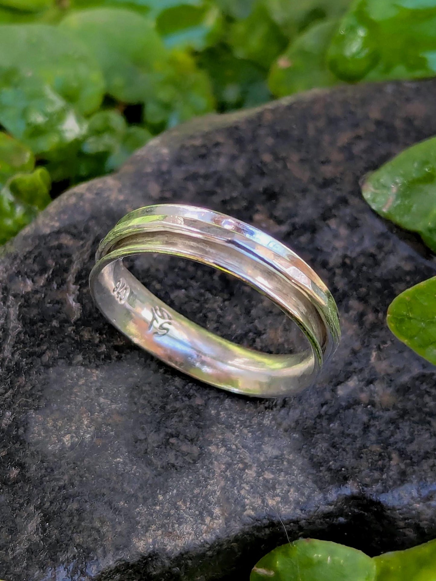 Slim Meditation Ring