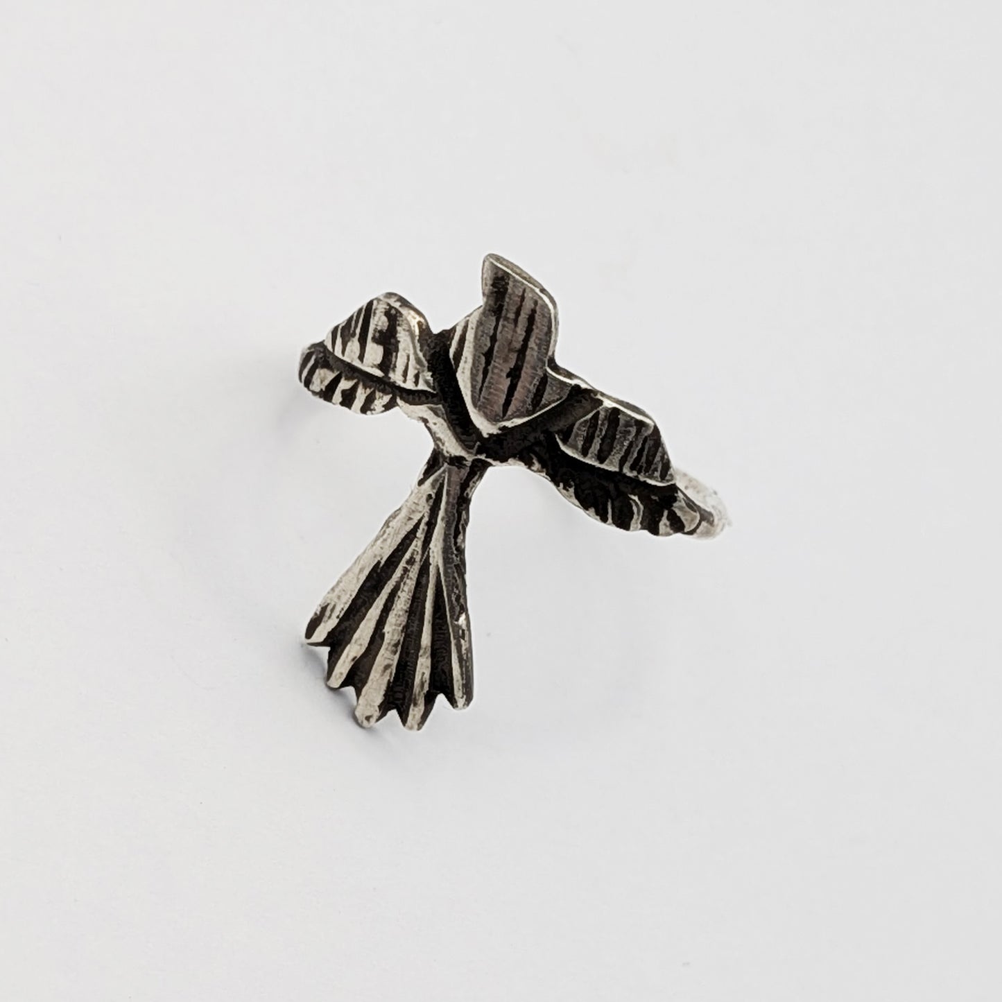 Crow in Flight Ring